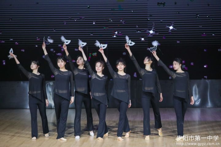 图5《寂寞舞者》.jpg