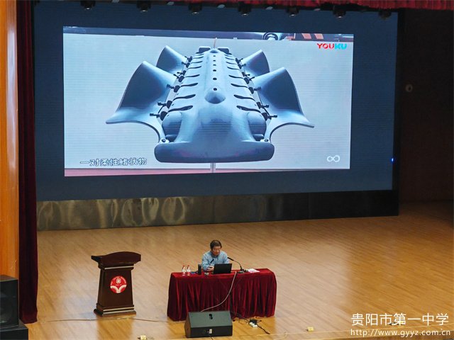 图5：仿生机器人2.jpg