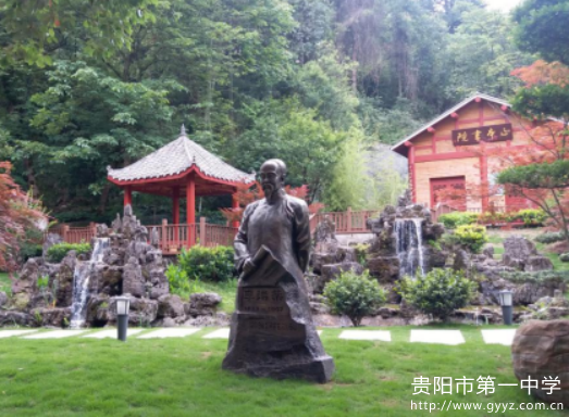 贵阳一中诗画校园之“翠山八景”（用于官网）1949.png