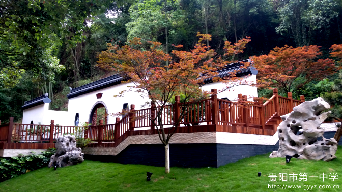 贵阳一中诗画校园之“翠山八景”（用于官网）2720.png