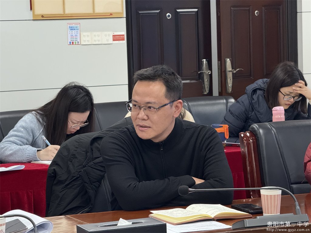 图片9：顾睿主任作总结.jpg
