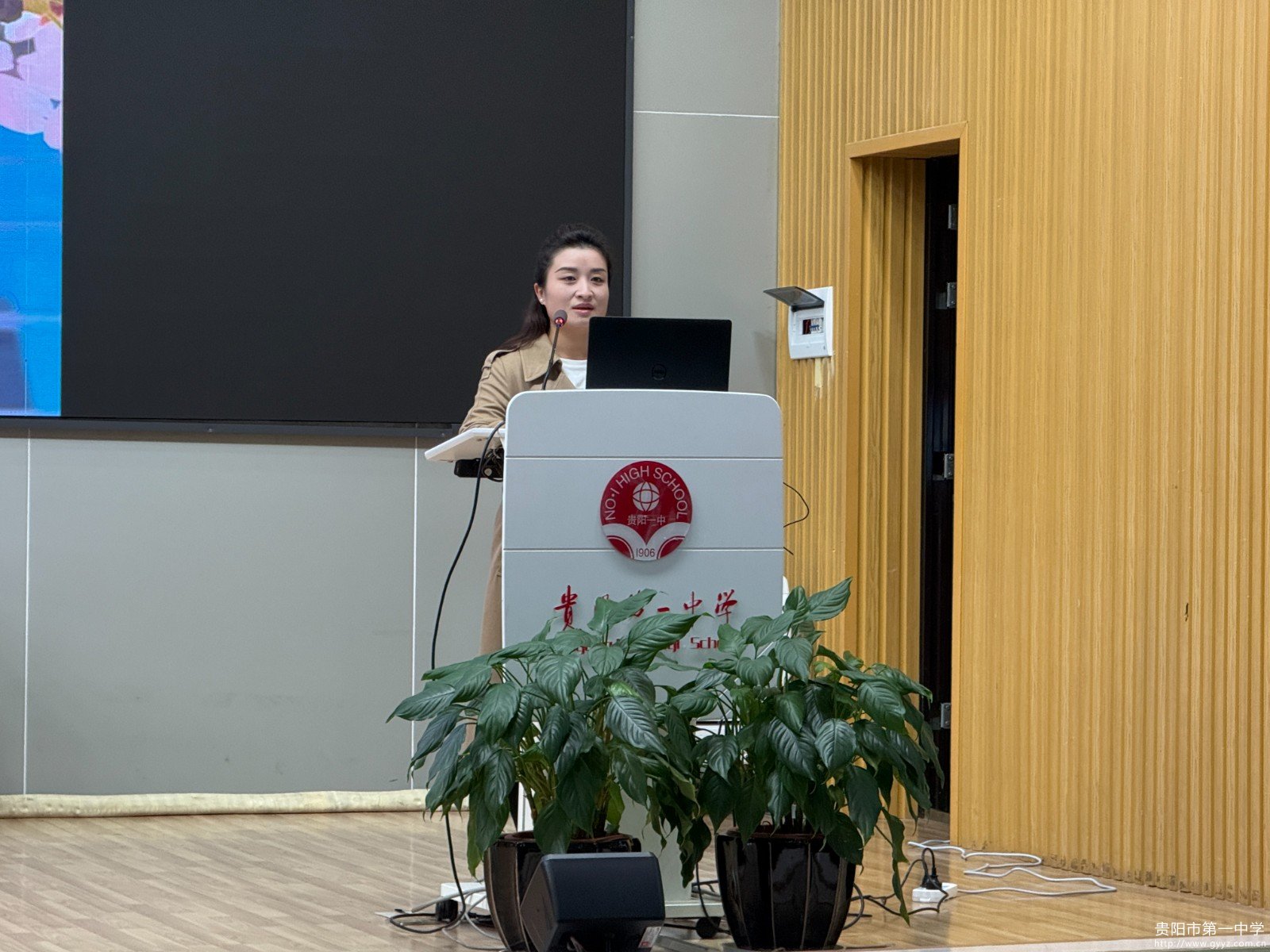 图3龙燕老师呼吁同学们节约粮食 (2).jpg